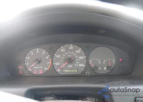 2002 Mazda 626 Lx z USA, uszkodzony, nr VIN 1YVGF22C025282849